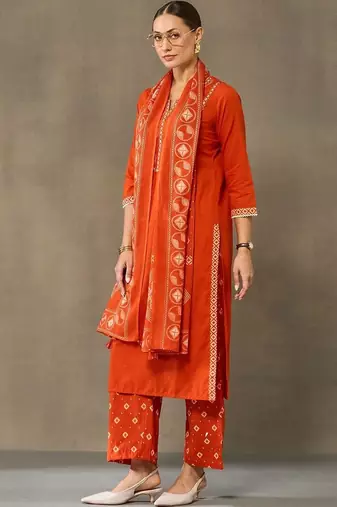 women embroidered regular sequinned cotton kurta with palazzos & with dupatta