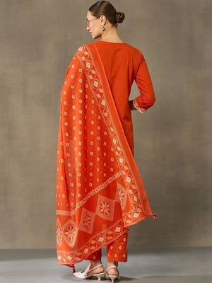 women embroidered regular sequinned cotton kurta with palazzos & with dupatta 3