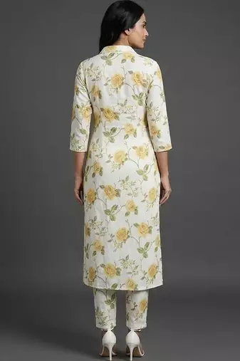 women floral printed regular kurta with trousers