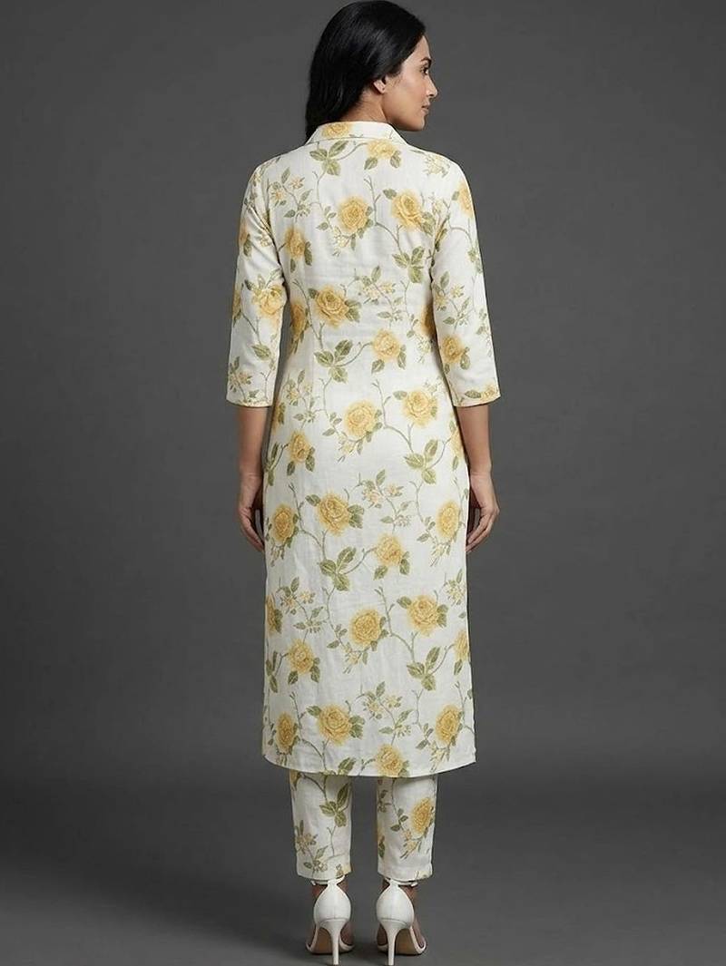women floral printed regular kurta with trousers