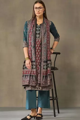women ethnic motifs printed regular cotton kurta with palazzos & with dupatta