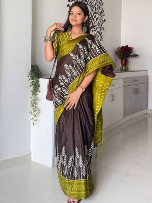 brown floral ikat saree 2