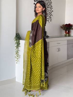 brown floral ikat saree 3