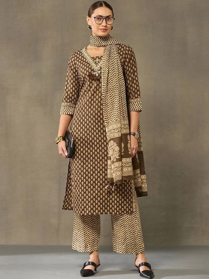 women ethnic motifs printed regular cotton kurta with palazzos & with dupatta