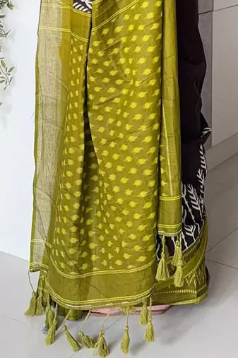brown floral ikat saree