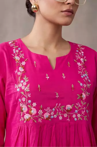 women ethnic thread work cotton kurta with trousers & with dupatta