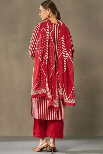 women printed regular cotton kurta with trousers & with dupatta