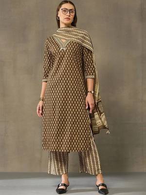 women printed regular cotton kurta with palazzos & with dupatta 1