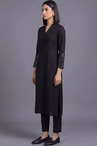 women regular sequinned kurta with trousers