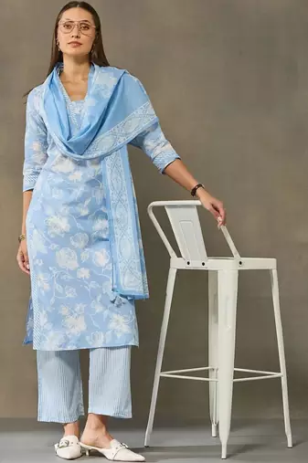 women floral printed regular cotton kurta with palazzos & with dupatta