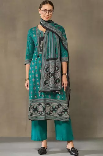 women ethnic motifs printed regular cotton kurta with palazzos & with dupatta