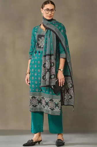 women ethnic motifs printed regular cotton kurta with palazzos & with dupatta