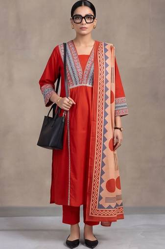 women ethnic motifs printed regular cotton kurta with trousers & with dupatta