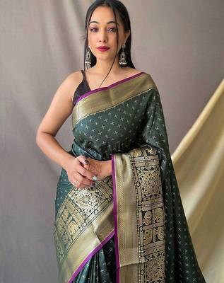 green green & gold-toned geometric woven design zari kanjeevaram saree 3
