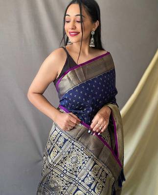 navy_blue navy blue & white geometric woven design zari silk blend kanjeevaram saree 3