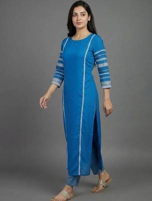 women ethnic motifs embroidered regular thread work kurta with trousers 3
