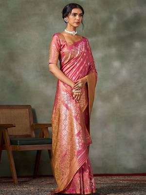 purple woven design silk blend banarasi saree 4