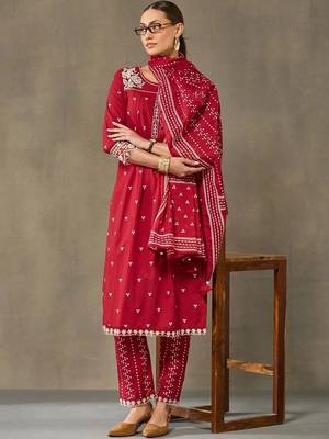women ethnic motifs embroidered regular thread work cotton kurta with trousers & with dupatta 6