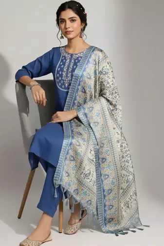 women ethnic motifs embroidered regular thread work kurta with trousers & with dupatta