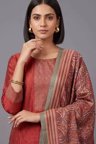 women ethnic motifs regular kurta with trousers & with dupatta
