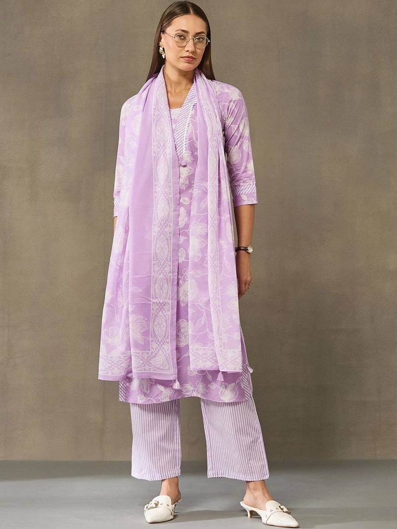women floral printed regular cotton kurta with palazzos & with dupatta