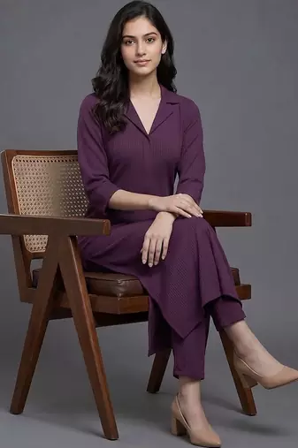 women regular silk crepe kurta with trousers