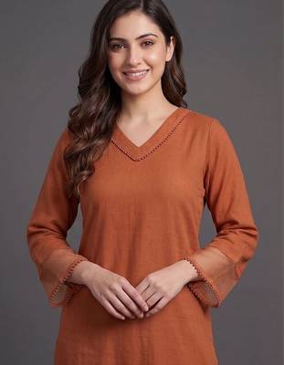 women regular silk crepe kurta with trousers 2