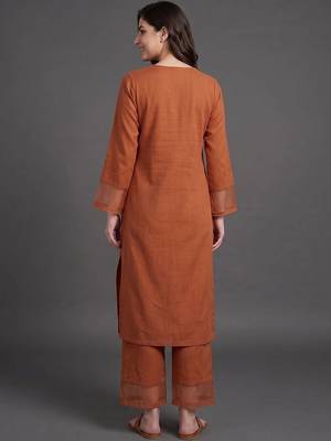 women regular silk crepe kurta with trousers 4