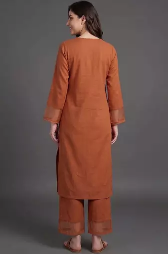 women regular silk crepe kurta with trousers