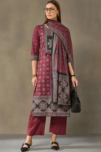 women ethnic motifs printed regular cotton kurta with trousers & with dupatta