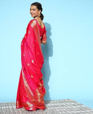 red floral saree with solid border 4