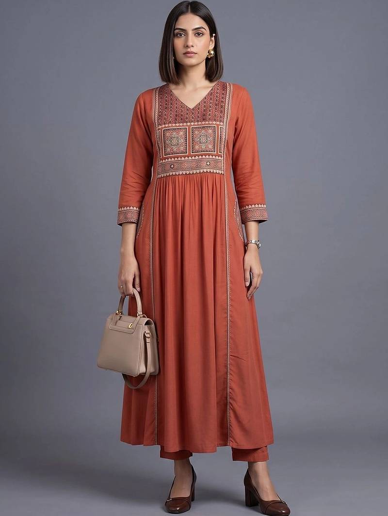 women ethnic motifs printed empire kurta with trousers