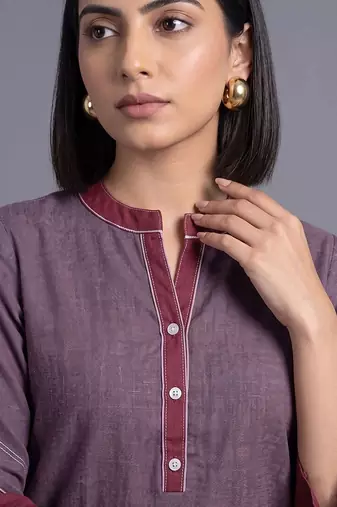 women regular kurta with palazzos