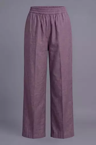 women regular kurta with palazzos