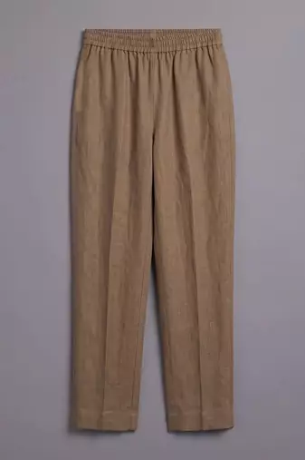 women regular kurta with trousers