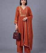 women ethnic motifs embroidered pleated thread work kurta with trousers & with dupatta