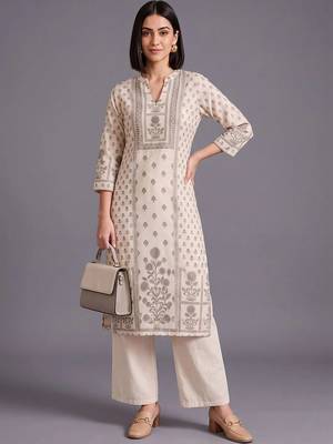 women ethnic motifs printed regular kurta with palazzos 1