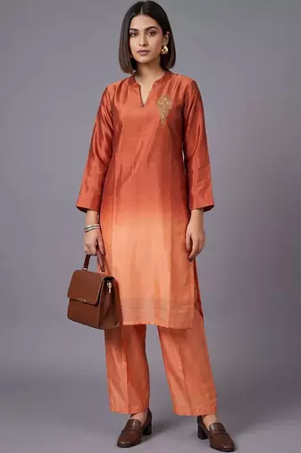 women ombre embroidered regular thread work kurta with trousers