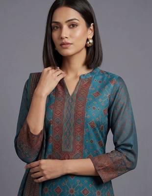 women ethnic motifs printed regular chanderi silk kurta with trousers & with dupatta 7
