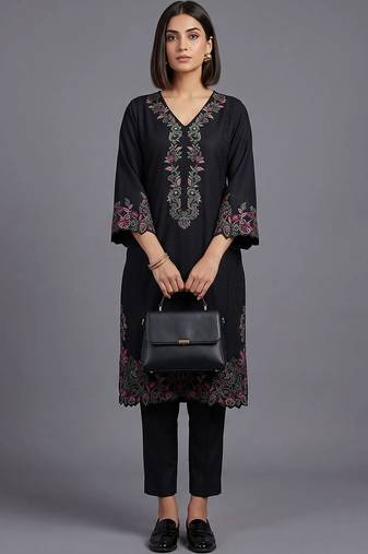 women ethnic motifs embroidered regular thread work cotton kurta with trousers
