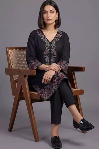 women ethnic motifs embroidered regular thread work cotton kurta with trousers