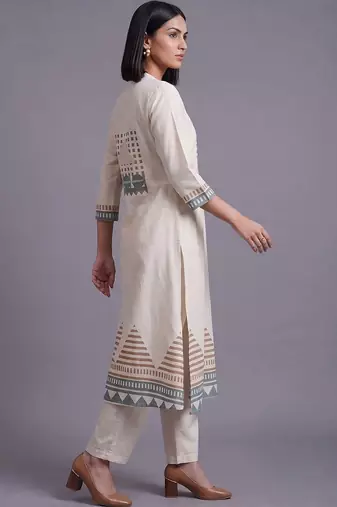 women printed regular kurta with trousers & with dupatta