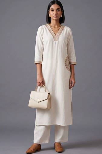 women ethnic motifs embroidered regular thread work kurta with trousers