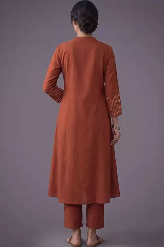 women embroidered regular thread work kurta with trousers