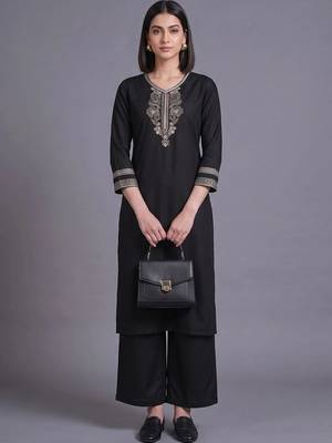 women ethnic motifs embroidered regular thread work kurta with palazzos & with dupatta 3