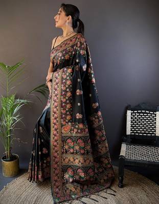 black women zari saree 2