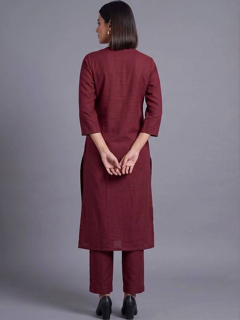 women ethnic motifs embroidered regular kurta with trousers