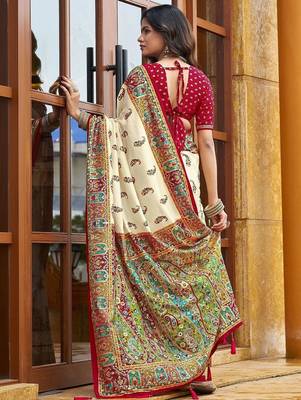 cream off white tussar silk ethnic printed traditional wear matching blouse sarees 3