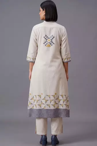 women printed regular kurta with trousers & with dupatta