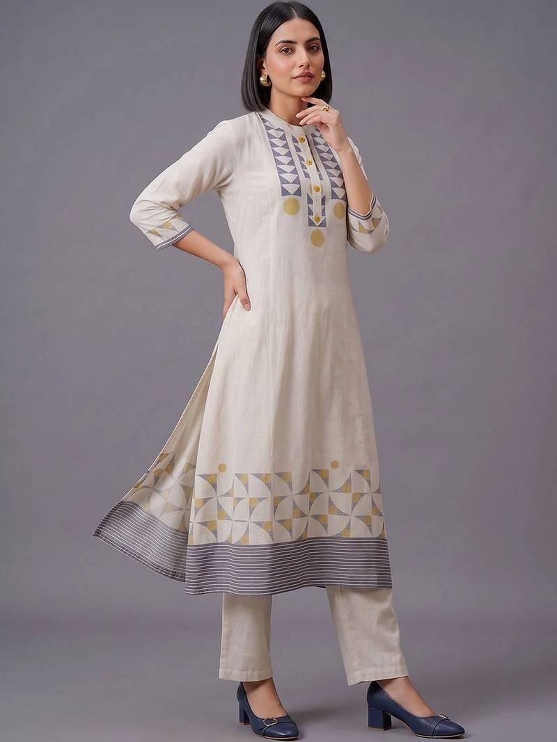 women printed regular kurta with trousers & with dupatta